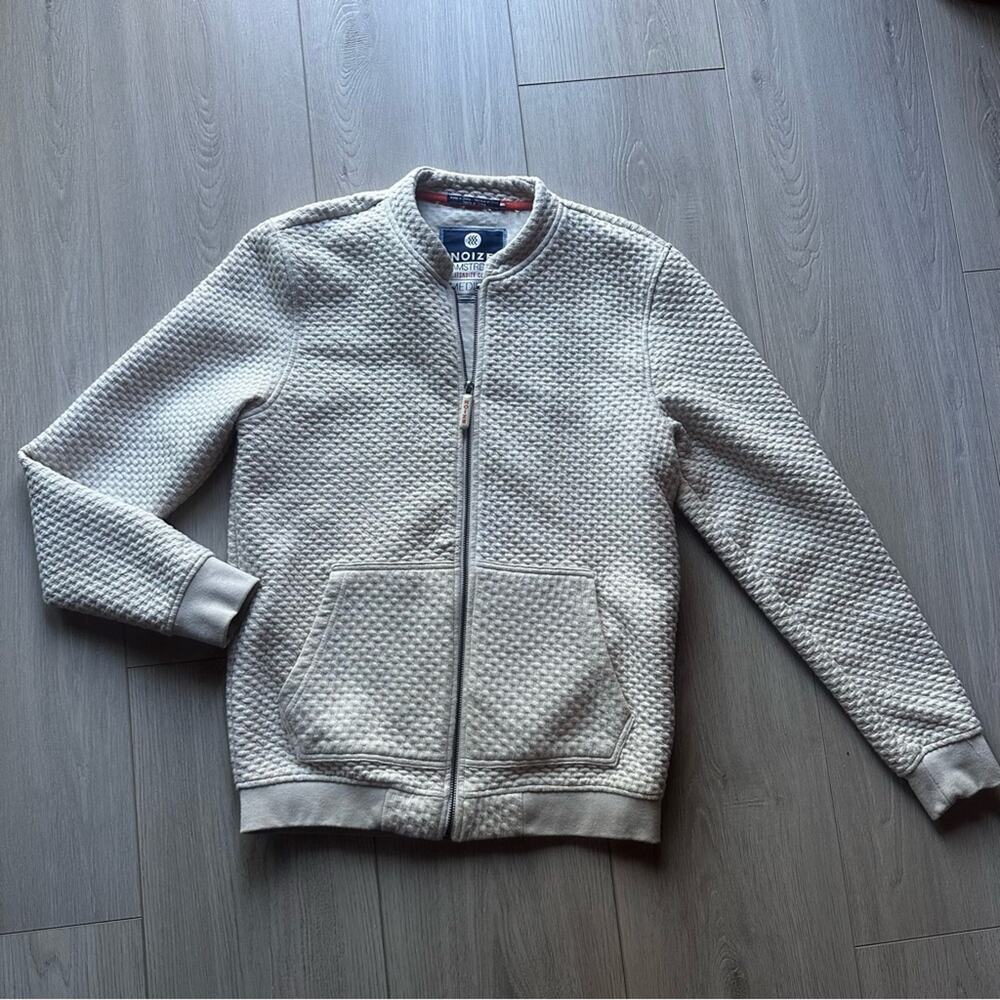 Noize Textured Men’s Medium Zip-Up Sweater in Light Oyster Color